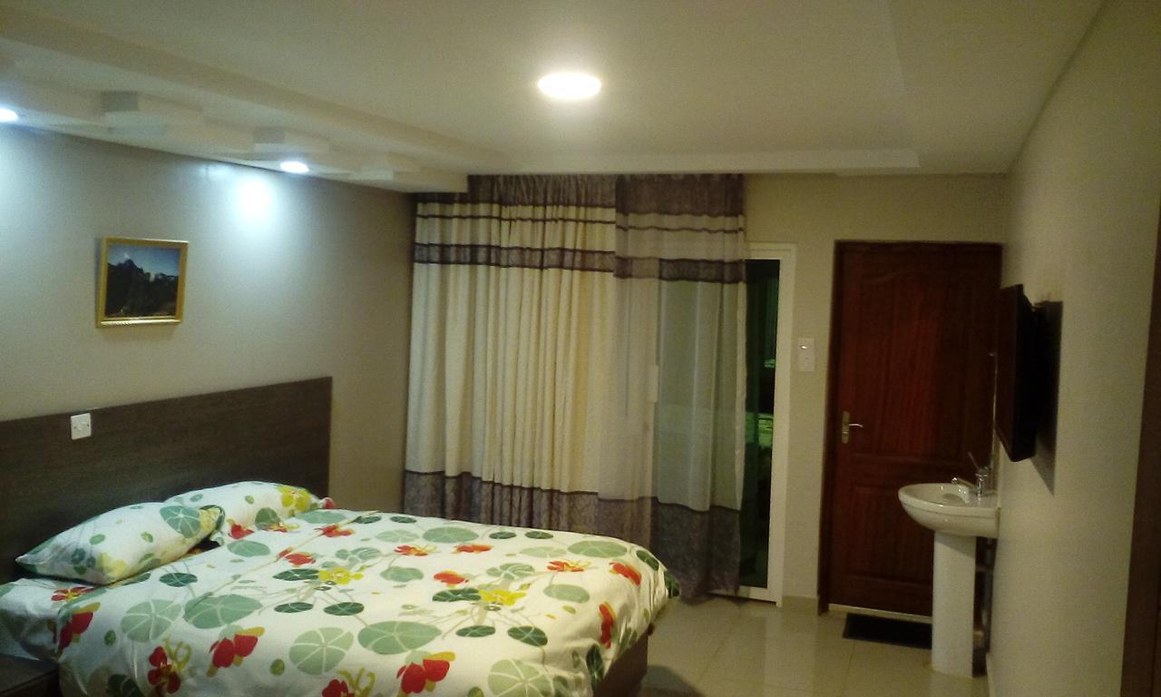 Adala Motel Meru Dış mekan fotoğraf