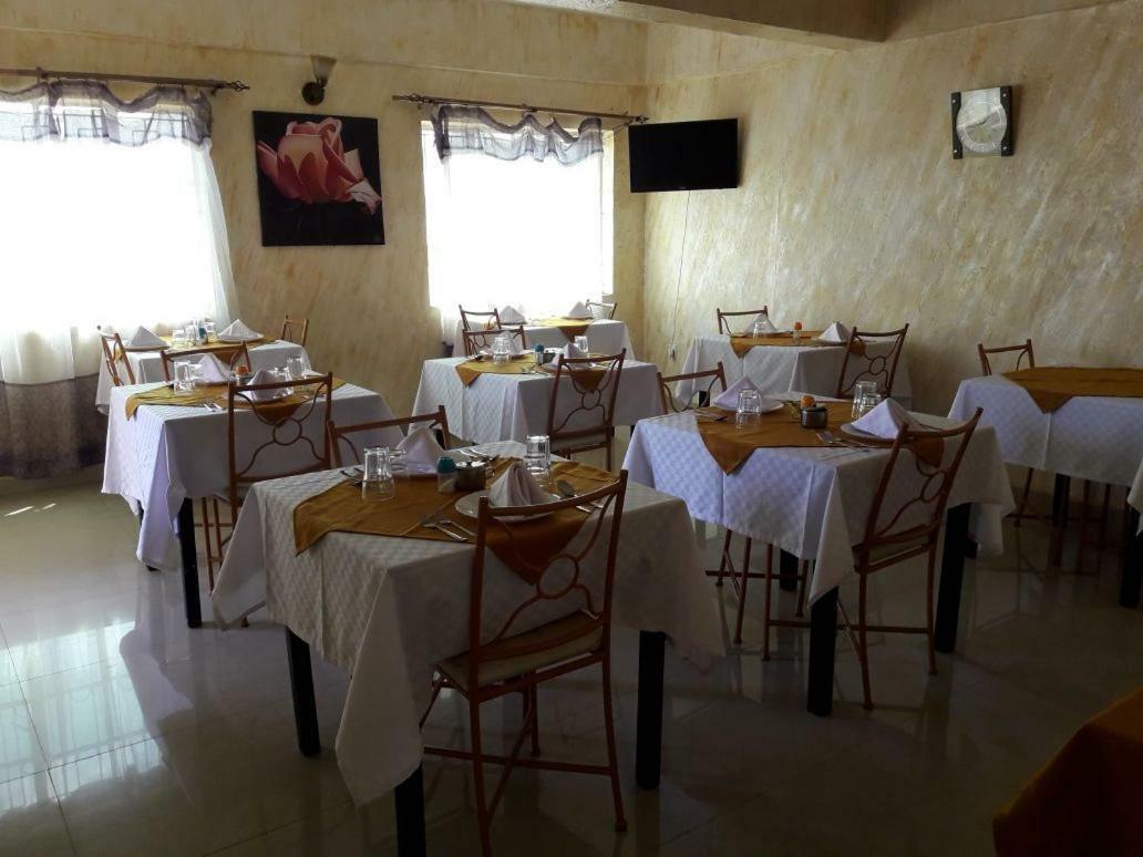 Adala Motel Meru Dış mekan fotoğraf